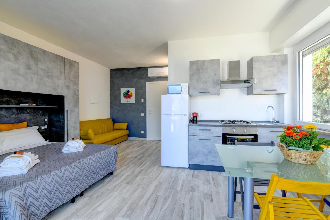 Studio Baldo - Brenzone Holiday Apartments Exterior photo